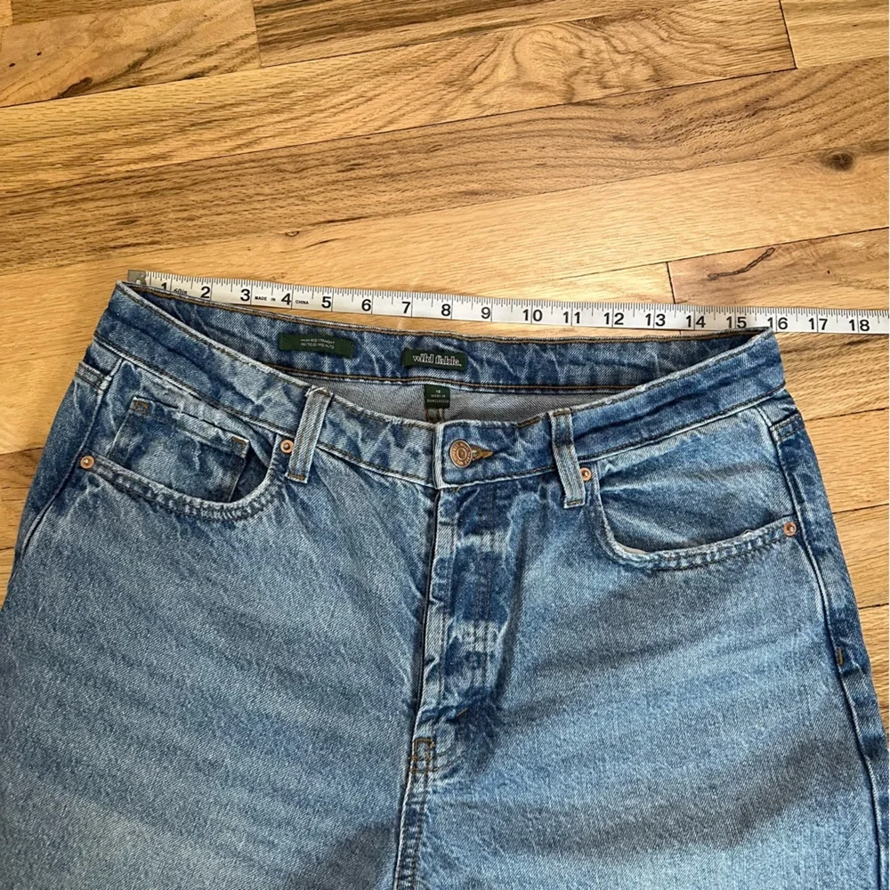 Viral Women’s High Waist Straight Leg Jeans - Picture 4 of 7